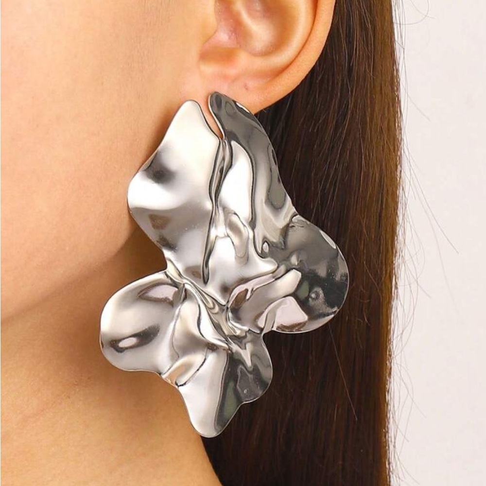 Pleated Floral Drop Earrings